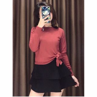 Áo thun gân tay dài thắc mắt nơ