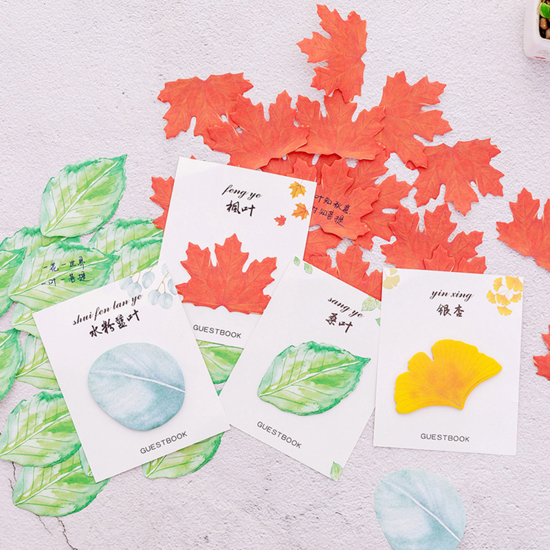 Set 30 Giấy Ghi Chú Hình Chiếc Lá Xinh Xắn Dễ Thương