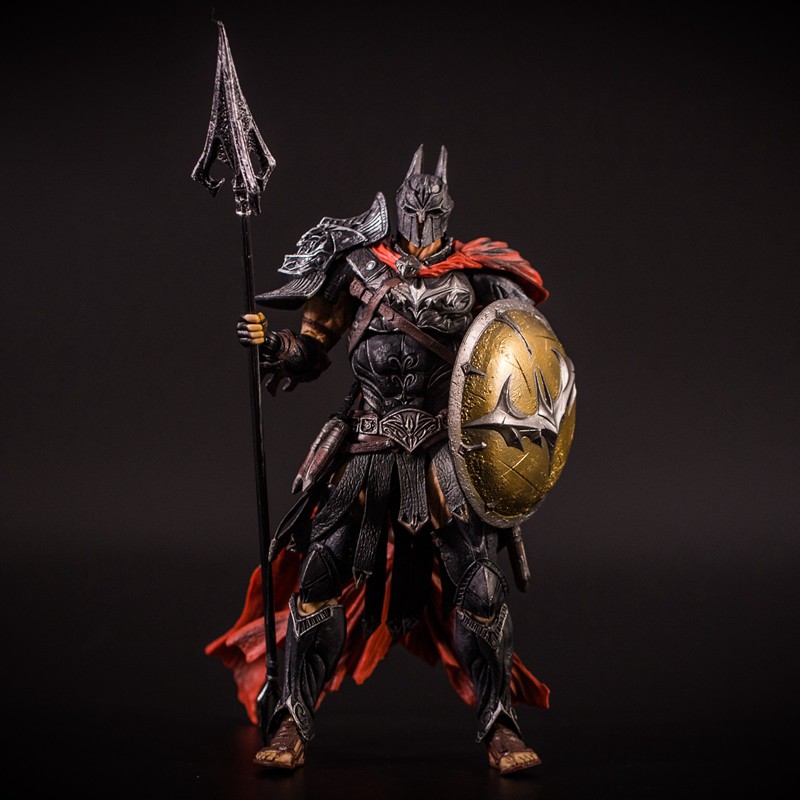 Mô hình Batman Sparta Warrior DC Comics Play Arts 25cm - PAK