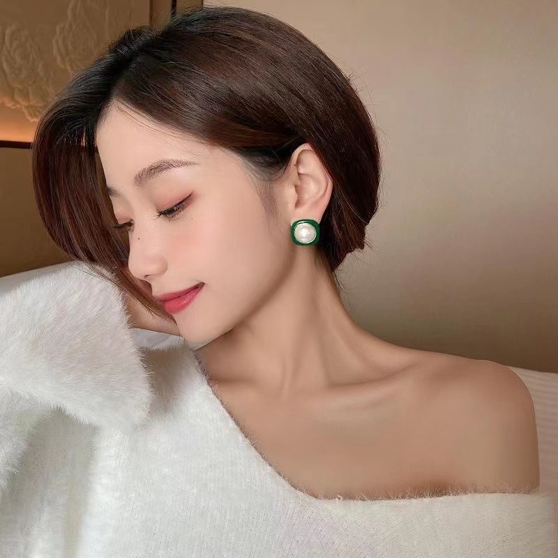Khuyên Tai Cao Cấp Đính Ngọc Trai Sang Trọng Phong Cách Retro Pháp