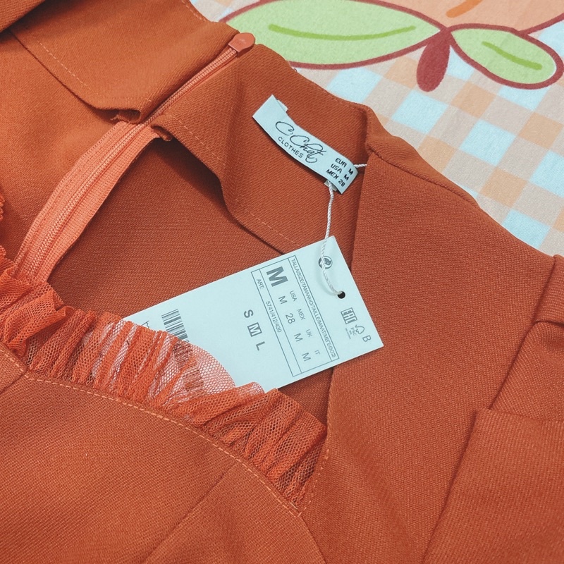 Thanh lý váy đầm mới tinh, giá siêu hạt dẻ