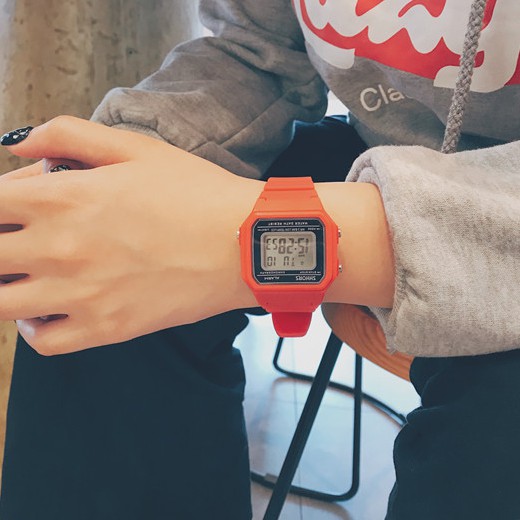 [Freeship 99k] Đồng hồ thể thao nữ Shhors size 30mm mặt vuông