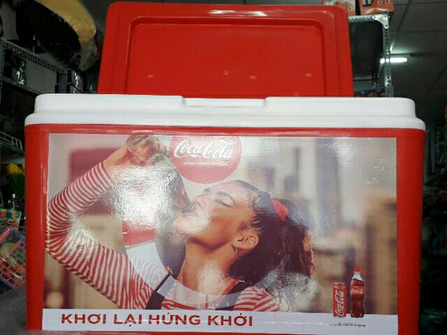 Phích đá  khuyên mãi của coca-cola hình vuông 35L( N35×C38xD48cm)