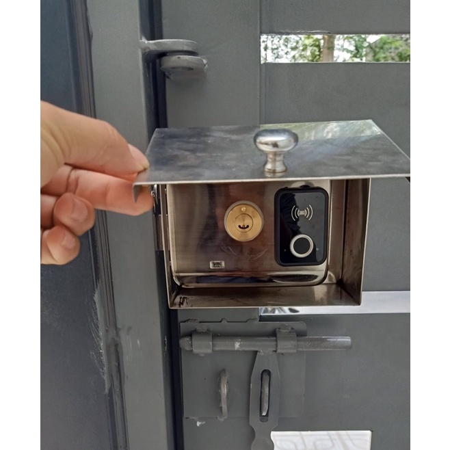 Hộp che mưa INOX dùng cho khoá cổng vân tay.