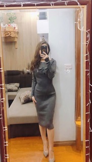 Váy len cổ thuyền đính hạt tay