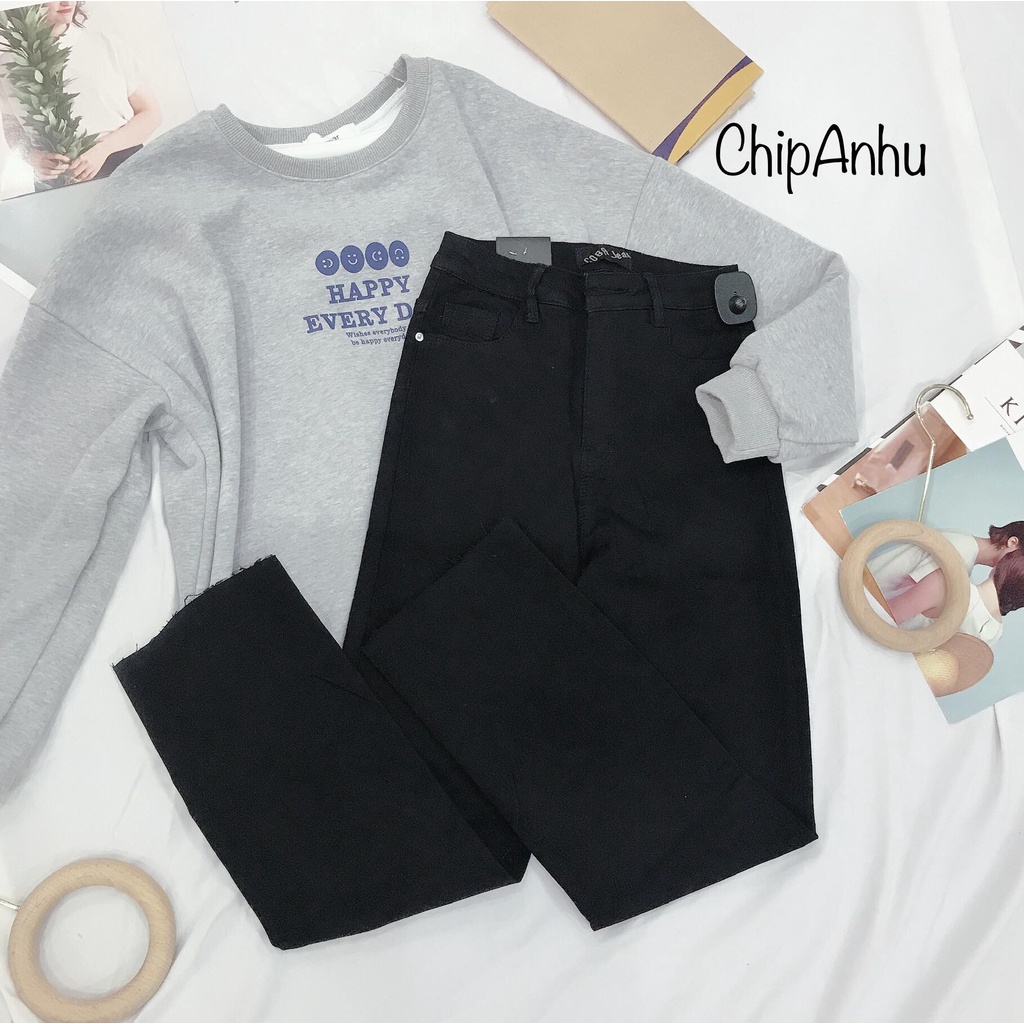 QUẦN ỐNG ĐỨNG ĐEN TRƠN GẤU TUA RUA