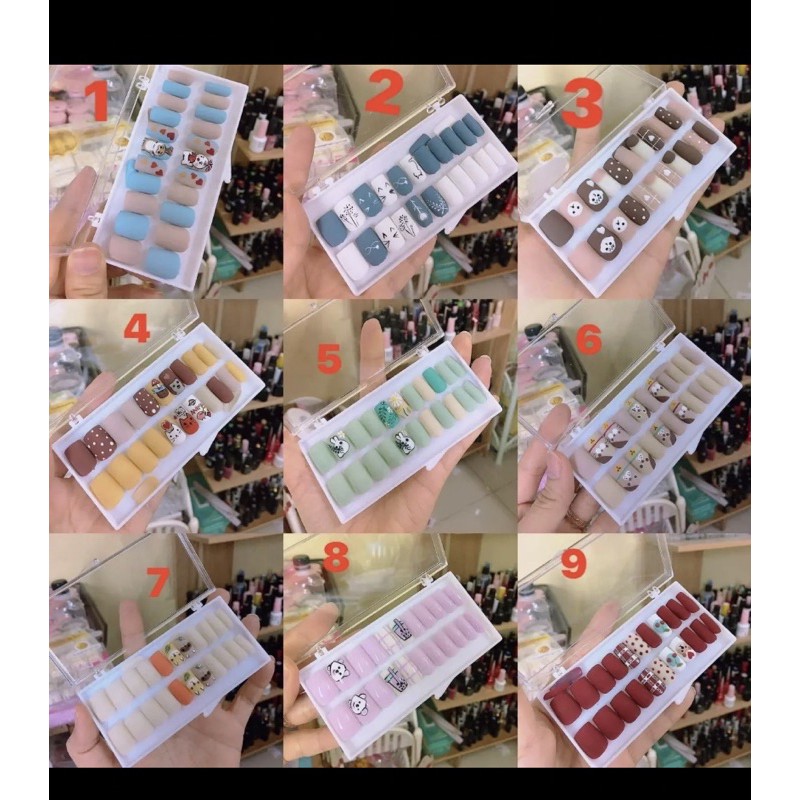 Hộp để móng úp