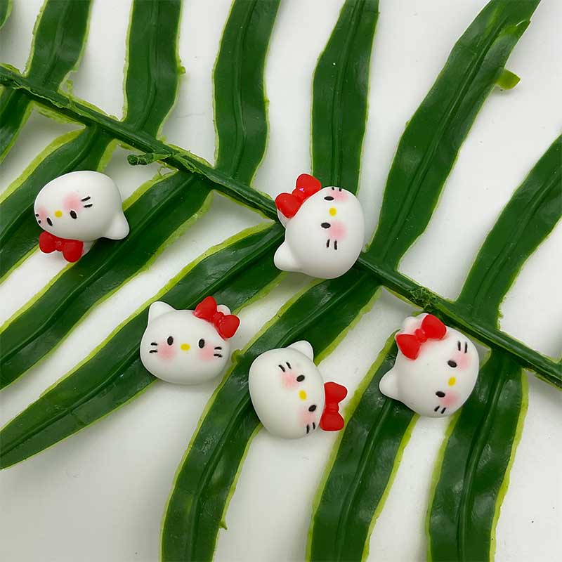 SANRIO Bộ 20 Phụ Kiện Trang Trí Móng Tay / Điện Thoại Hình Gấu / Kem / Vịt Vàng 3D Dễ Thương DIY