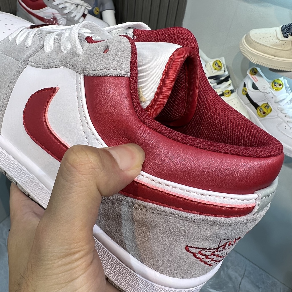 Giày thể thao sneaker JD Xám vệt đỏ, gót đỏ Mới Lai Au