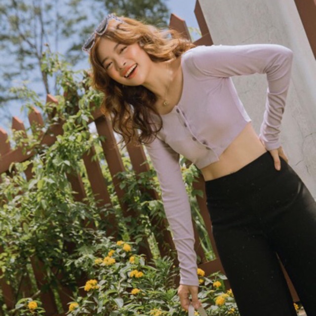 Áo croptop tay dài dáng ôm Nana top