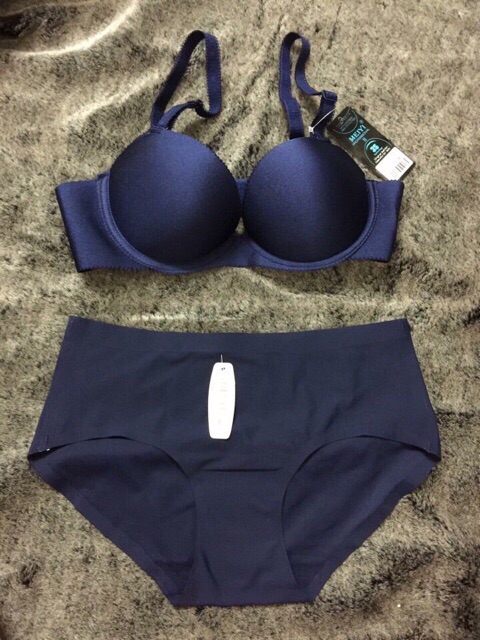 Bộ đồ lót trơn đẩy ngực thái lan chất đúc mịn | BigBuy360 - bigbuy360.vn