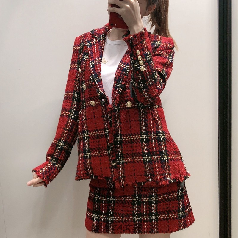 BỘ ÁO BLAZER VÀ CHÂN VÁY ZRA NỮ MÀU ĐỎ KẺ CARO | BigBuy360 - bigbuy360.vn