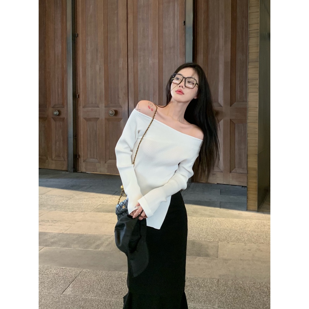 áo dệt kim trễ vai dài tay + chân váy ôm màu đen thời trang