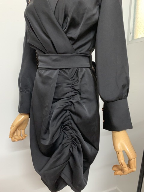 Đầm tim chéo nhún thun cực sang cùng với Sacy Dress | BigBuy360 - bigbuy360.vn