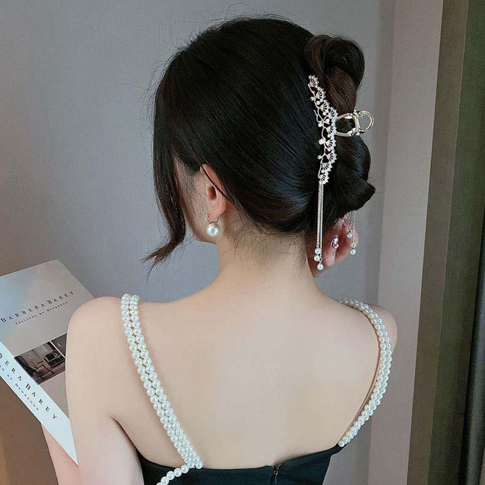 Kẹp Tóc Hình Cá Mập / Hoa Khoét Rỗng Dễ Thương Phong Cách Cổ Điển Cho Nữ