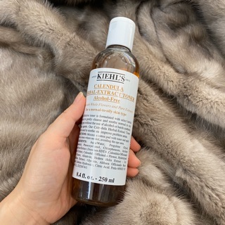 Toner hoa cúc Kiehls 250ml