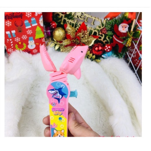 Kẹo Đồ chơi hình chú cá mập của Úc,đồ chơi kèm kẹo cho trẻ em