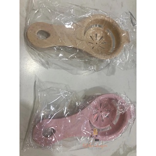 DỤNG CỤ LẤY LÒNG ĐỎ TRỨNG GÀ