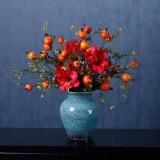 Cành lựu lá nhỏ