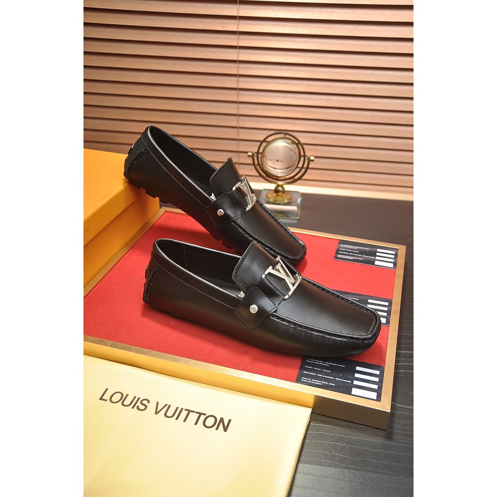 Giày lười nam da thật Louis Vuitton LV thiiết kế sang trọng, mũi giày thiết kế độc đáo