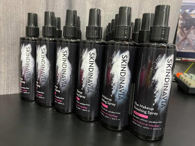 Xịt khoá lớp makeup SKINDINAVIA | BigBuy360 - bigbuy360.vn