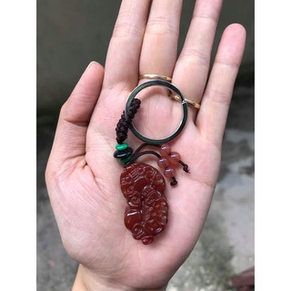 Móc Khóa Tỳ Hưu Chalcedony đỏ May Mắn