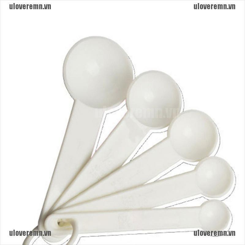 Set 5 Muỗng Đo Lường Bằng Nhựa Tiện Dụng Khi Nấu Nướng