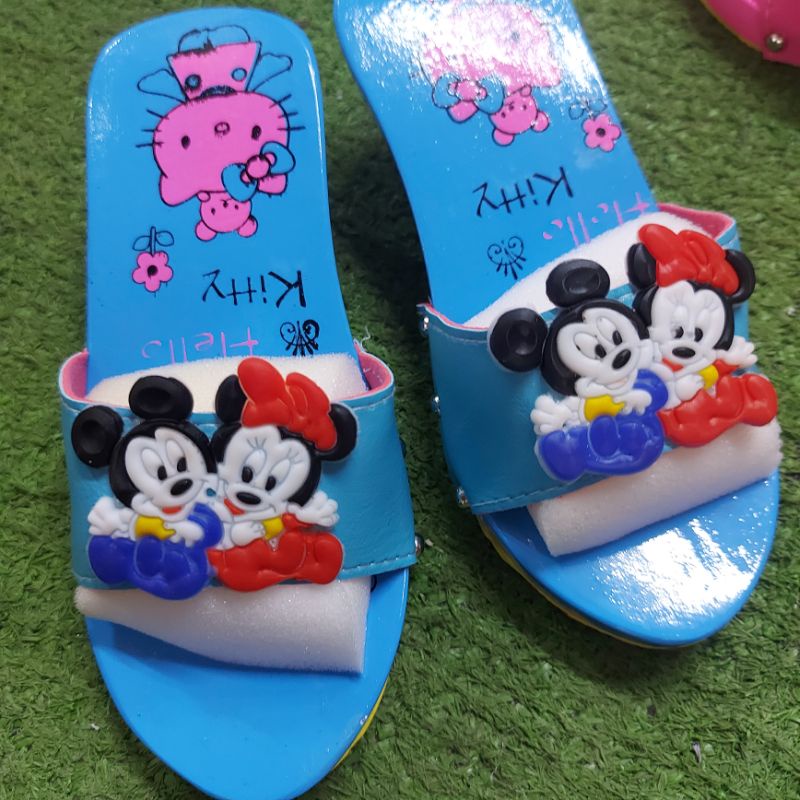 Guốc gổ  thiên nhiên quai nhung, hoa tú cầu, hoa mai xinh xắn cho bé yêu