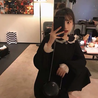 Váy cổ bèo ren