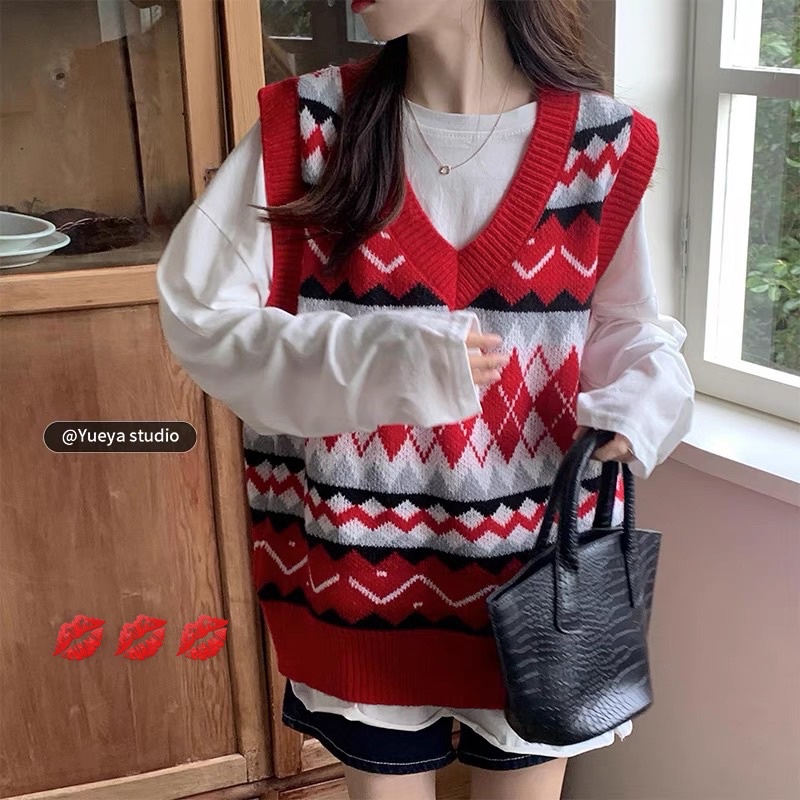 Áo gile len thổ cẩm cổ tim