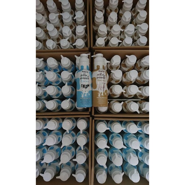 Sữa tắm bò/dê Thái Lan 1200ml | BigBuy360 - bigbuy360.vn