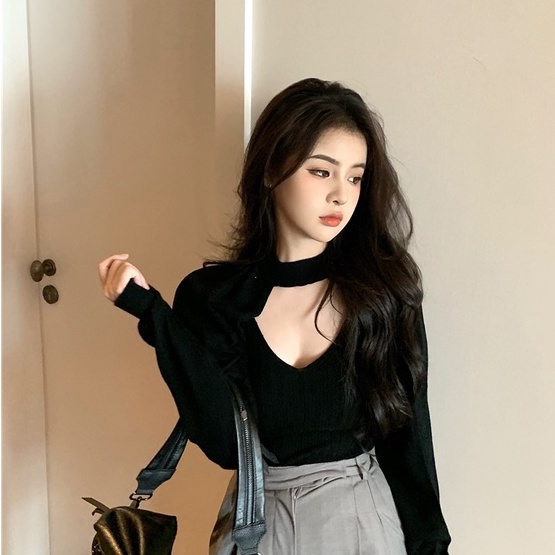 Porozi  Áo len nữ cổ tròn hở lưng phong cách Hàn Quốc