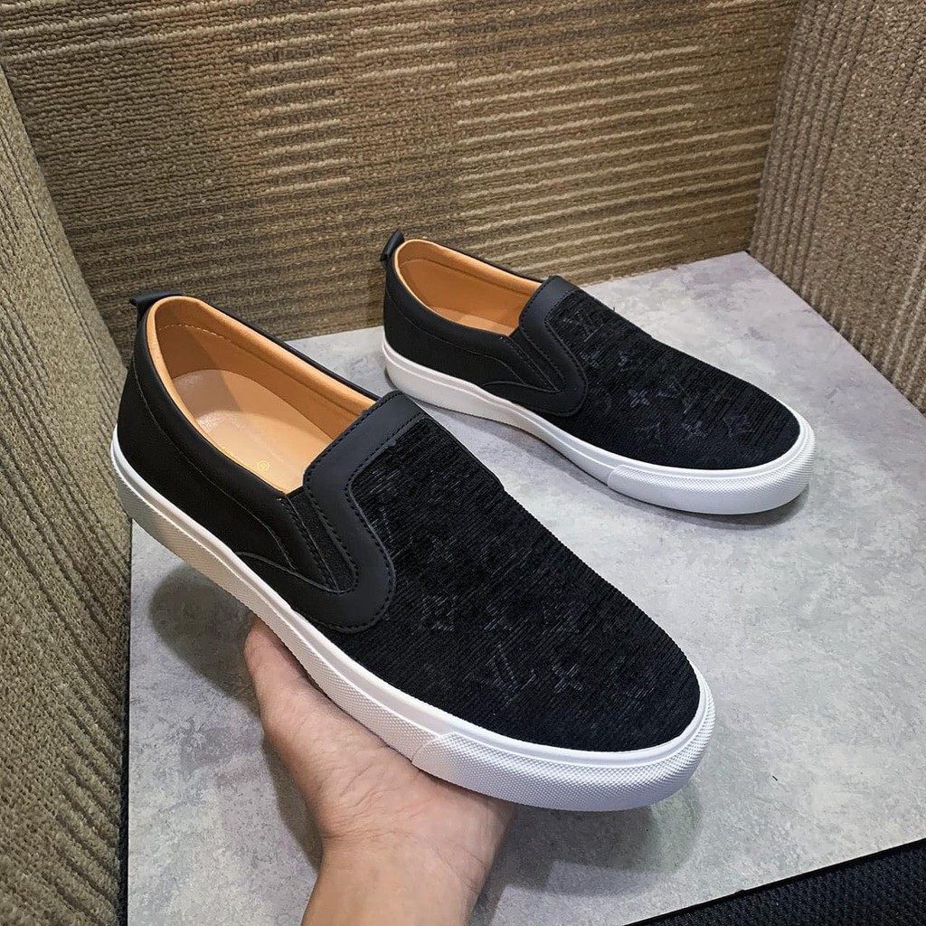 [ Giá hủy diệt ] GIÀY SLIPON LOGO VÂN CHÌM SIÊU CẤP FULLBOX [ Rẻ nhất ]