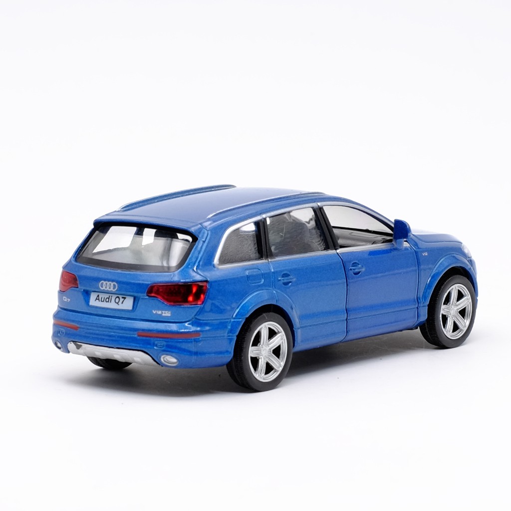 Yufeng RMZ AUDI Q7 Xe địa hình Hợp kim được ủy quyền Mẫu xe 1: 36 Kéo lại Cửa mở Bé trai Trẻ em Đồ chơi hợp kim Bộ sưu tập trang trí xe hơi Đồ trang trí