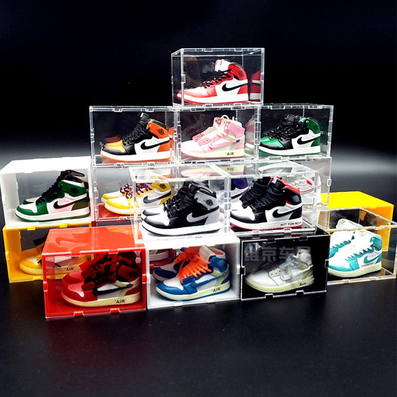 Mô hình giày Mini Sneaker - Jordan 1 x Off-White - Mô Hình Giày tỷ lệ 1:6