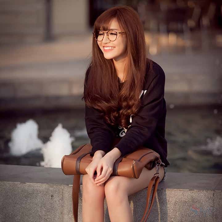 Kính mắt mèo
