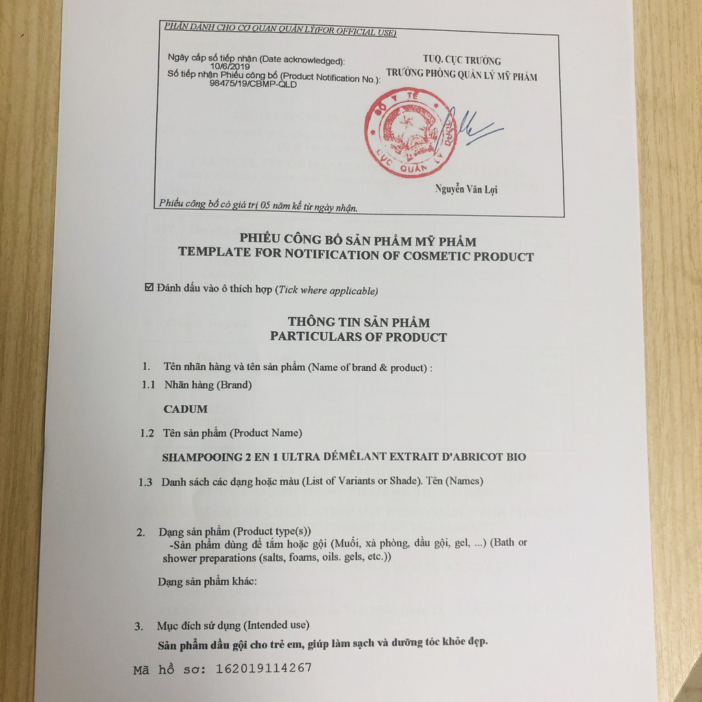 Dầu gội Cadum 2 trong1 hương mơ cho bé 400ml