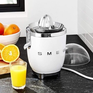 Máy vắt cam Smeg xinh xắn