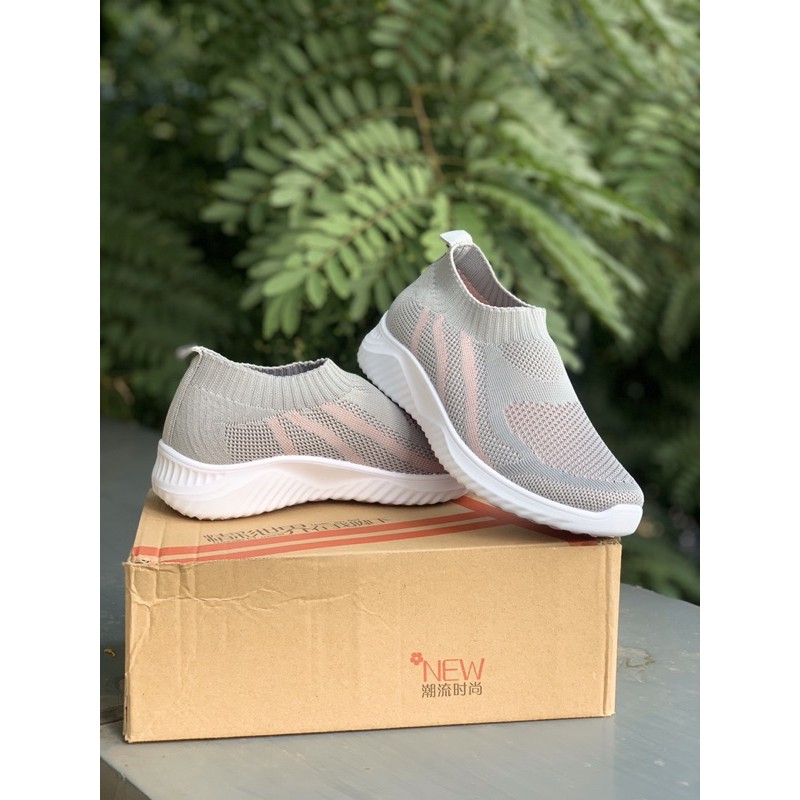 Giày slip on
