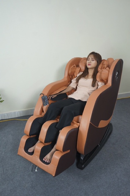 Ghế massage toàn thân Nhật bản chính hãng giá rẻ