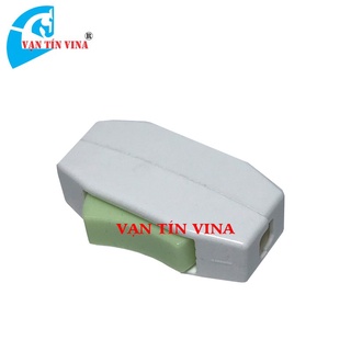 10 công tắc ngang nina 6a-230v