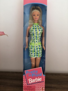 Búp bê barbie chính hãng