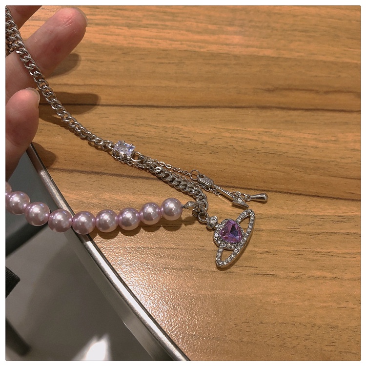 Vòng cổ mặt hình hành tinh trái tim phối ngọc trai giả màu tím 191210