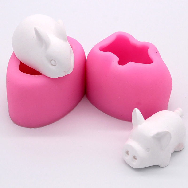 Khuôn fondant bằng silicone với họa tiết hình con thỏ và con heo