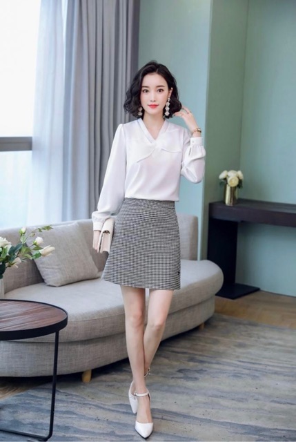 Áo Sơ Mi Nữ Lụa Satin Dài Tay Cao Cấp Màu Đen ,Trắng ,Trắng Ngà Size M Đến XXL