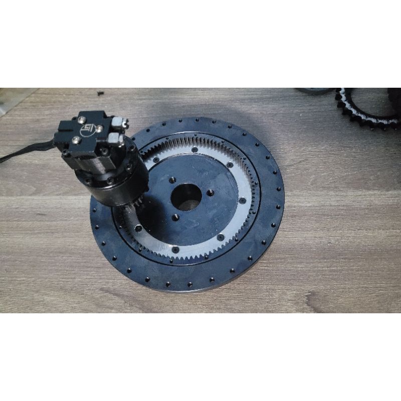 Motor Xoay Toa 3 Pha Cho Máy Xúc Rc 1/14, 1/12...