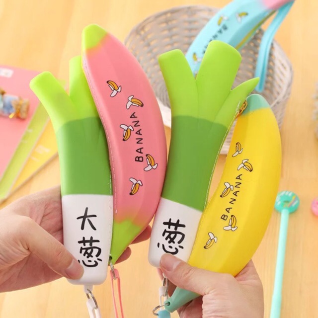 Hộp bút Bóp viết chuối, hành