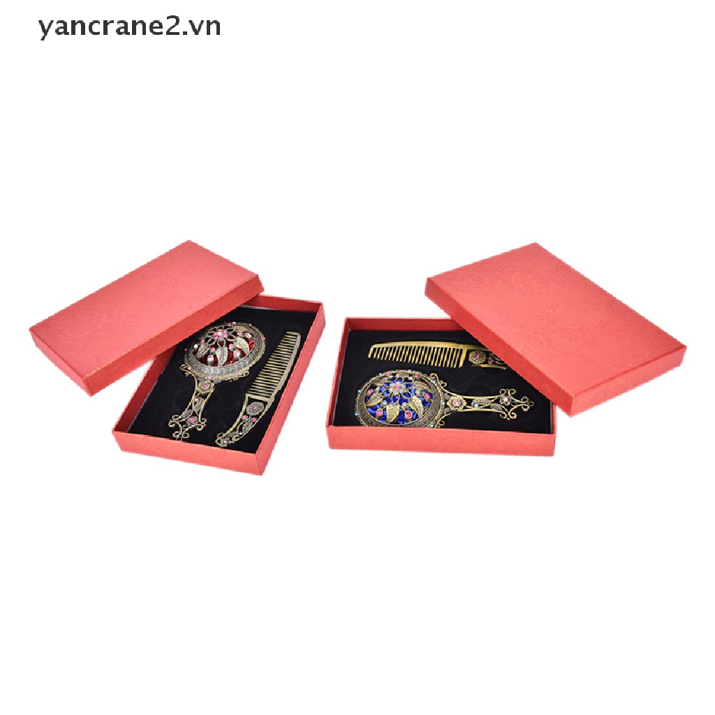 Bộ 2 Gương Lược Nhỏ Gọn Họa Tiết Rỗng Bằng Đồng Kèm Quà Tặng