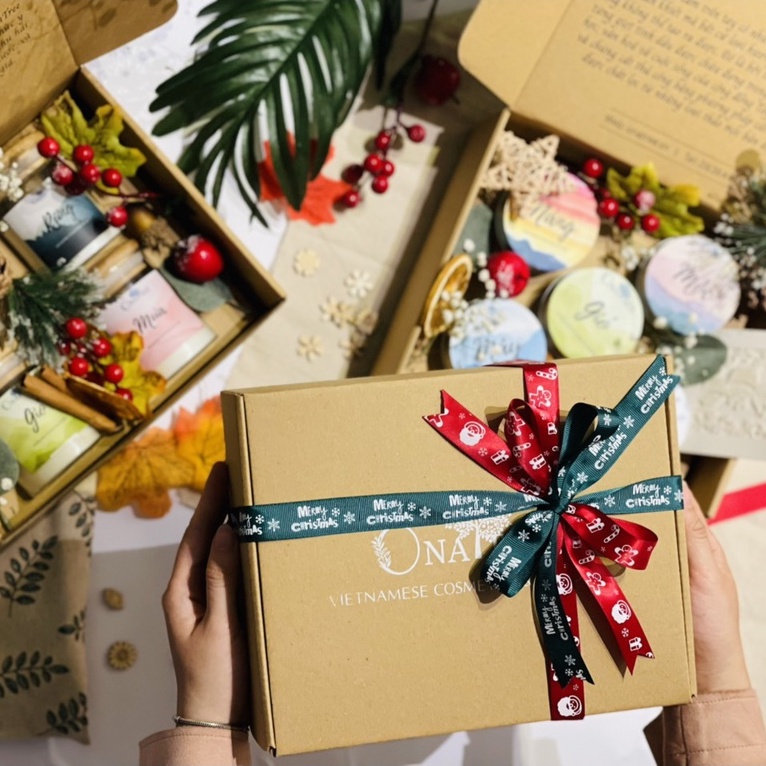 Set quà nến thơm tặng giáng sinh OnaTree