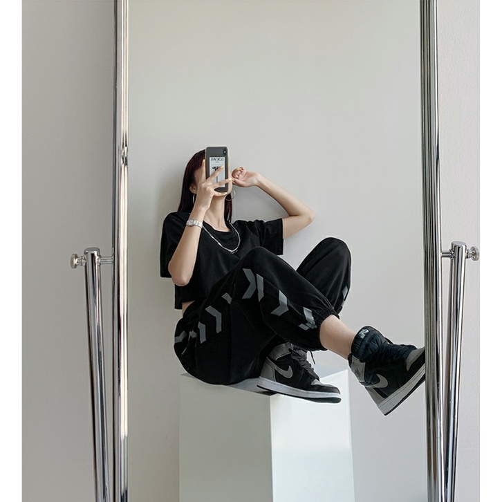 Quần jogger nữ from rộng thể thao chất vải xneo co giãn kiểu dáng thoải mái phong cách hàn quốc quần thể thao nữ ulzzang | BigBuy360 - bigbuy360.vn